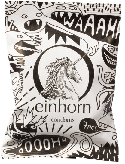 einhorn Kondom Packung Schwarz-Weiß mit einhorn in der Mitte und Comic style Monstern und Sprechblasen auf der Packung 
